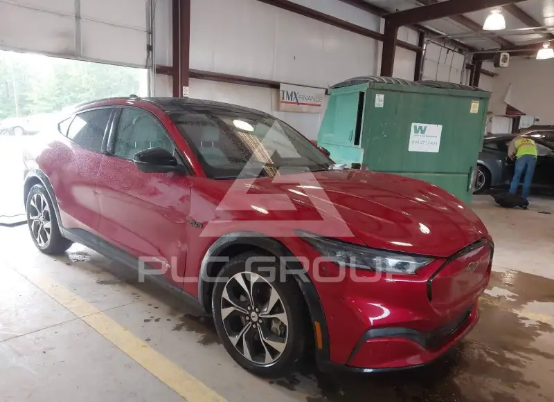 2021 Ford MUSTANG фото