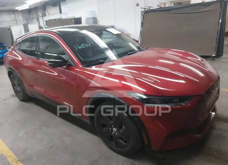 2021 Ford MUSTANG photo