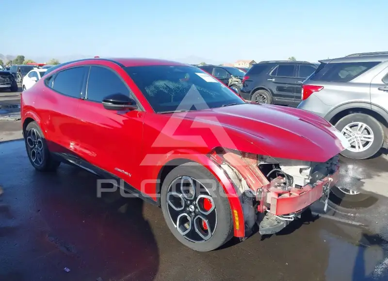 2021 Ford MUSTANG фото