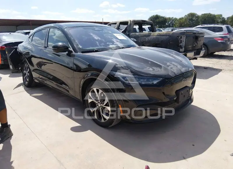 2021 Ford MUSTANG photo