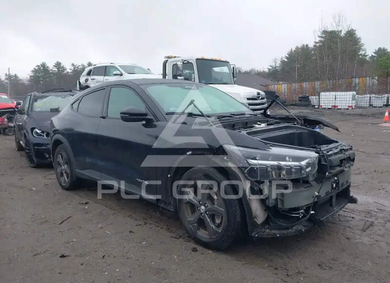 2021 Ford MUSTANG фото