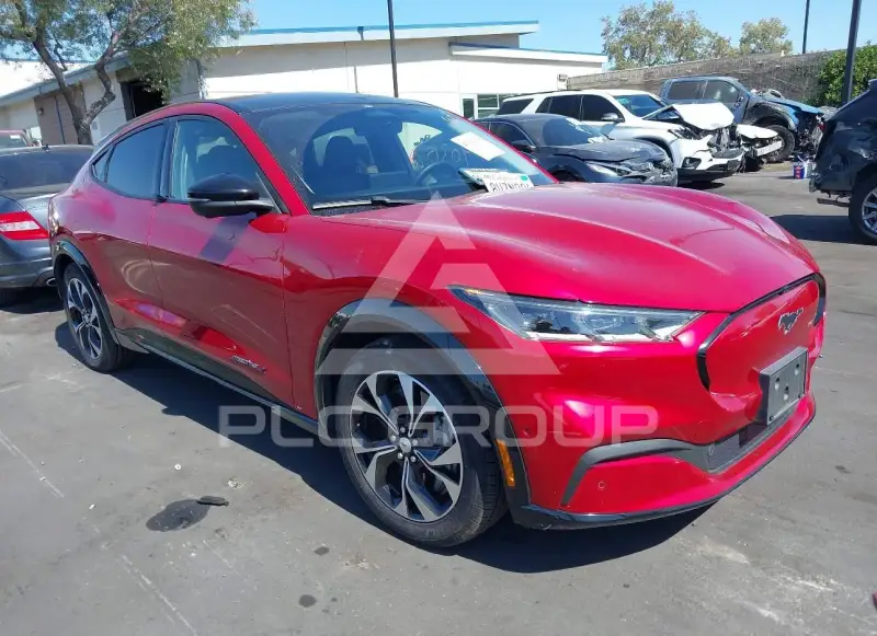 2021 Ford MUSTANG фото