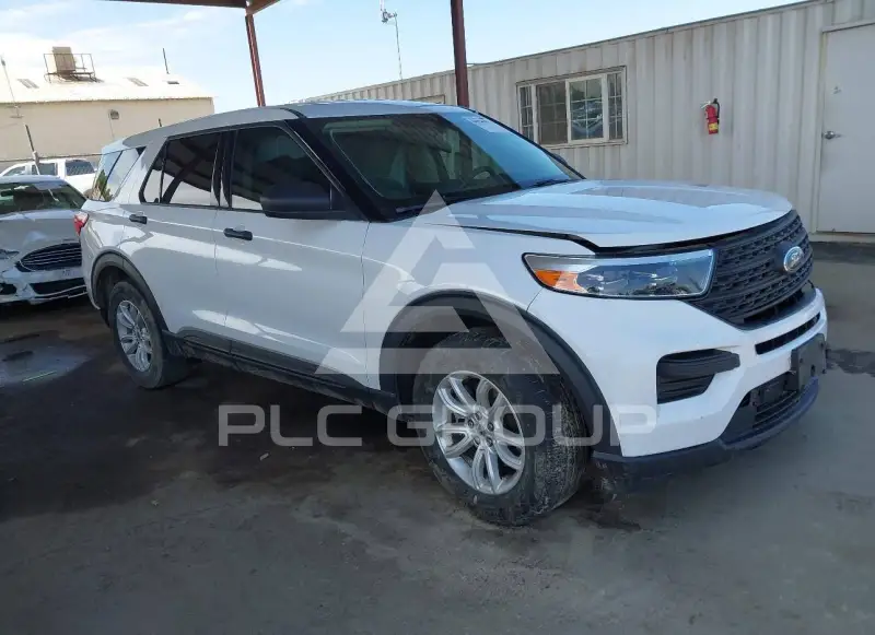 2021 Ford EXPLORER photo
