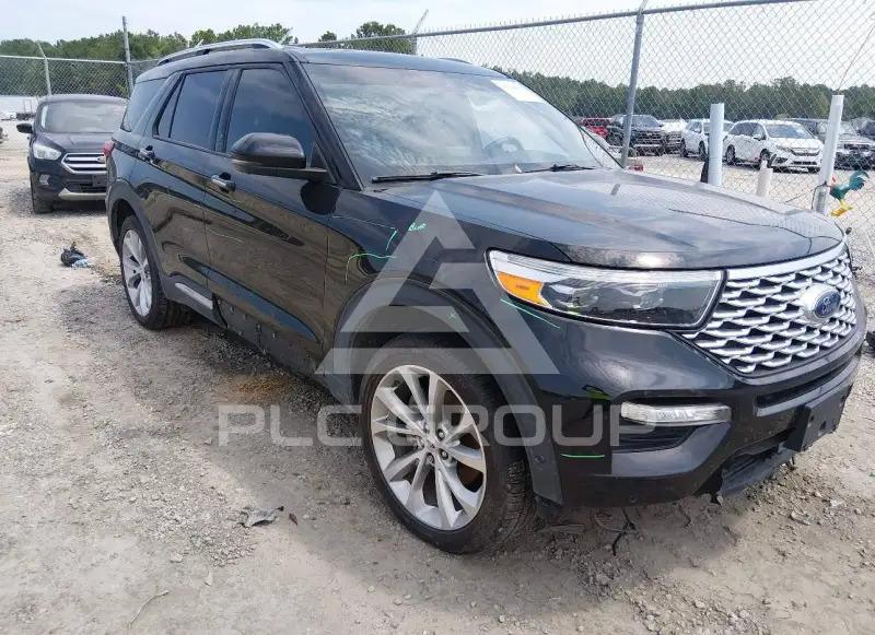 2021 Ford EXPLORER photo