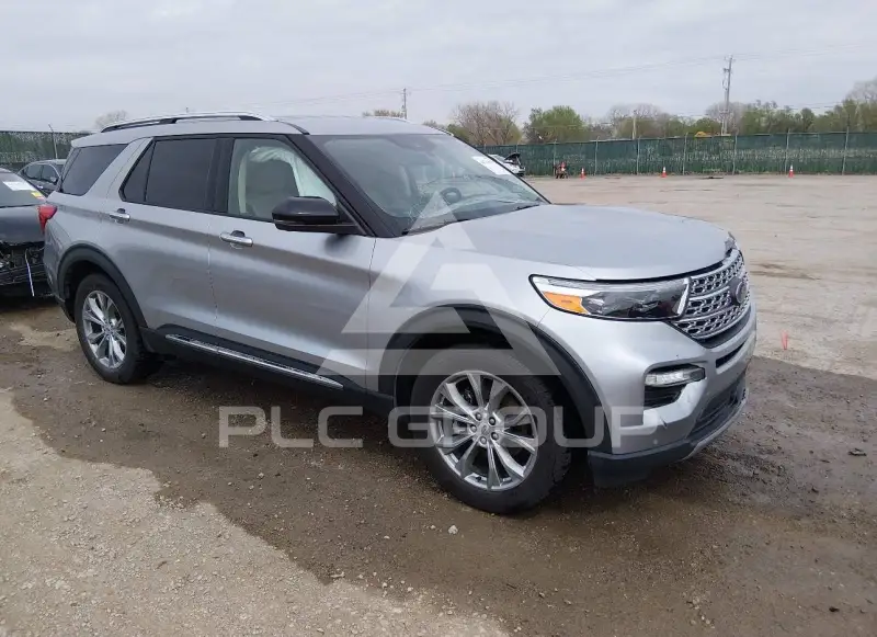 2021 Ford EXPLORER photo