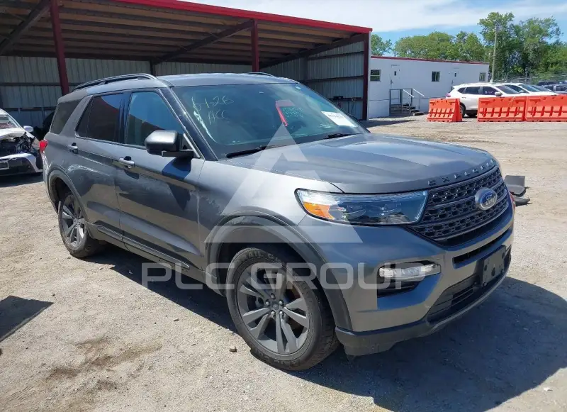 2021 Ford EXPLORER photo