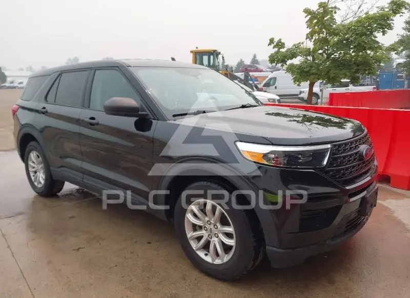 2021 Ford EXPLORER photo