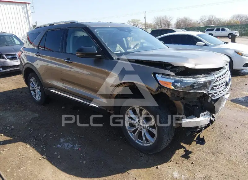 2021 Ford EXPLORER photo