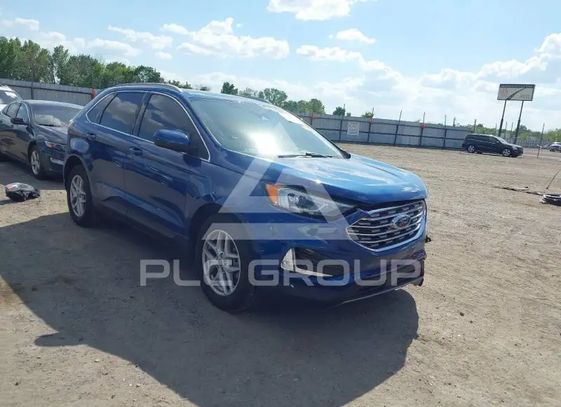 2021 Ford EDGE photo
