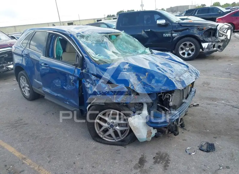 2021 Ford EDGE photo