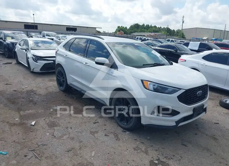2021 Ford EDGE фото