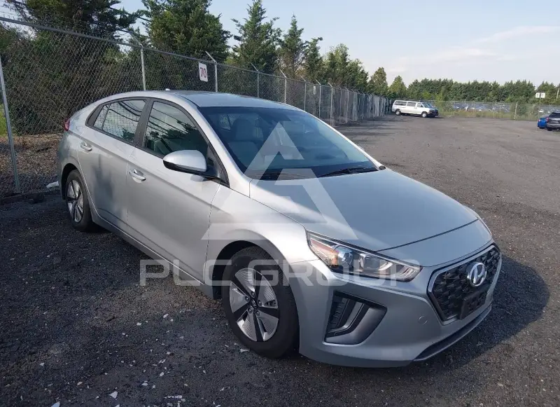 2021 Hyundai Ioniq photo