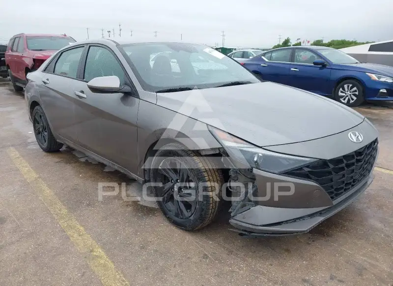 2021 Hyundai Elantra фото