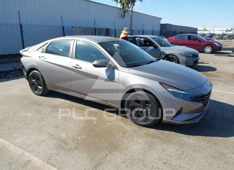 2021 Hyundai Elantra photo