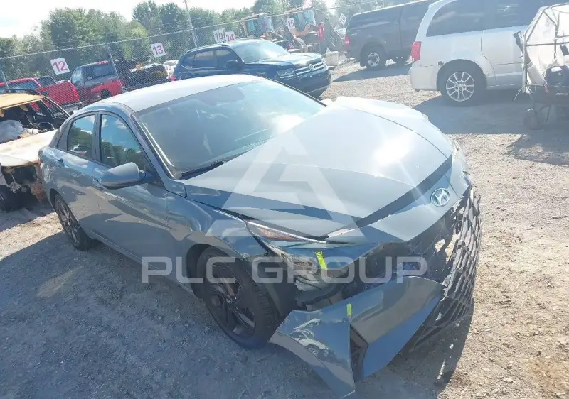 2021 Hyundai Elantra фото