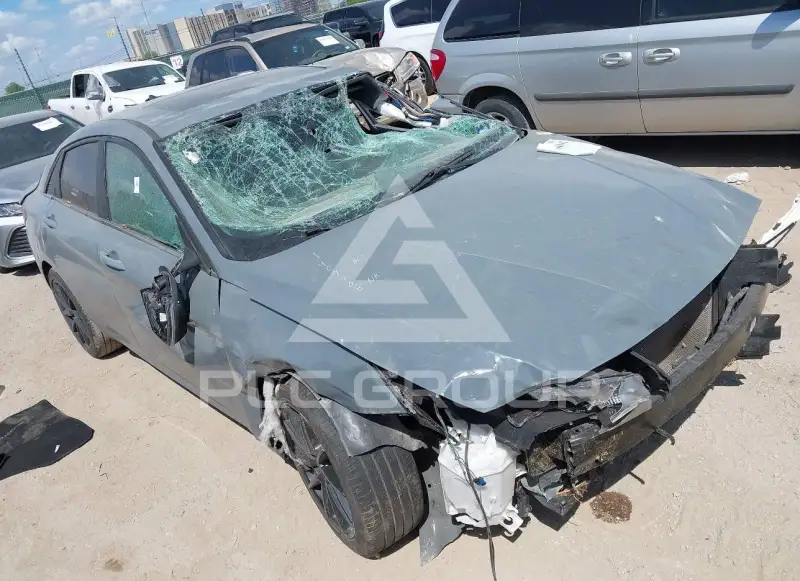 2021 Hyundai Elantra фото