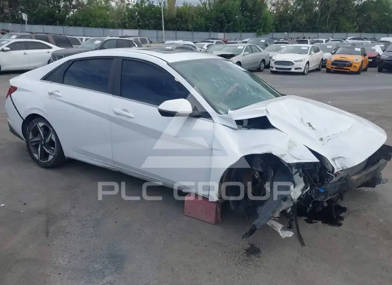 2021 Hyundai Elantra фото