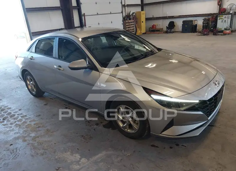 2021 Hyundai Elantra photo