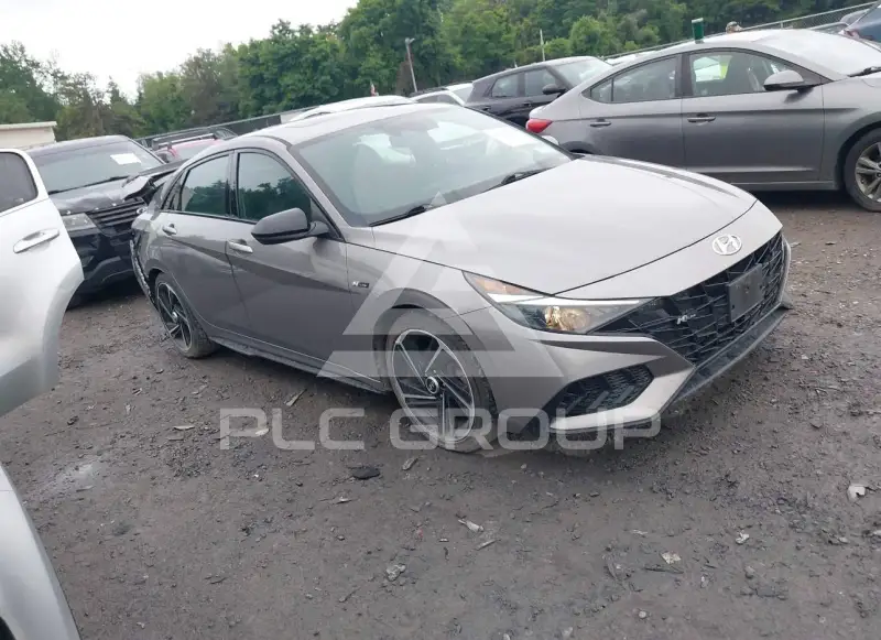 2021 Hyundai Elantra фото