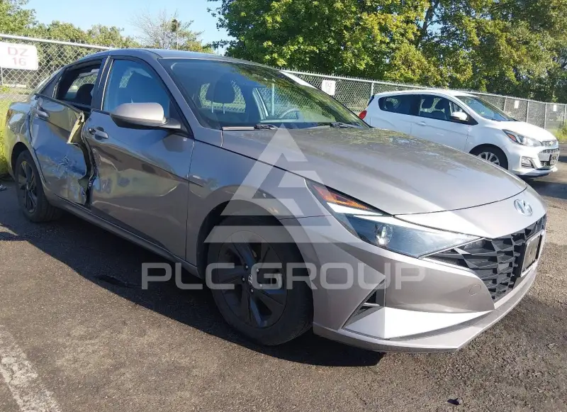 2021 Hyundai Elantra фото