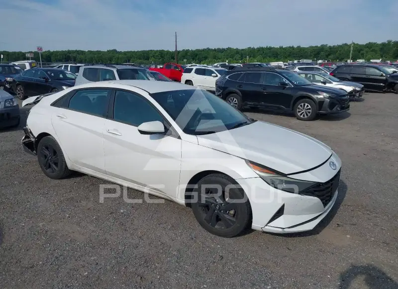 2021 Hyundai Elantra фото