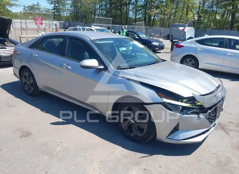 2021 Hyundai Elantra фото