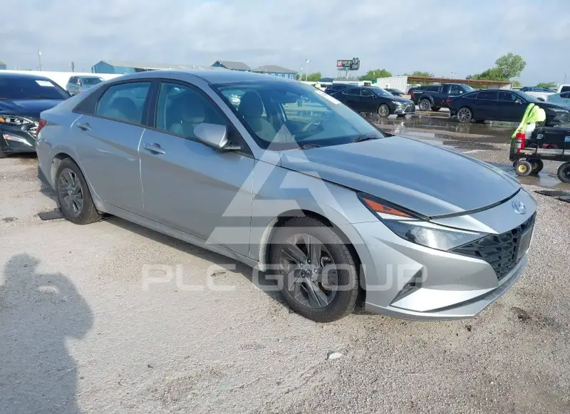 2021 Hyundai Elantra photo