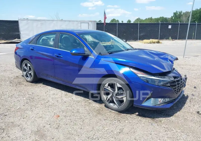 2021 Hyundai Elantra photo