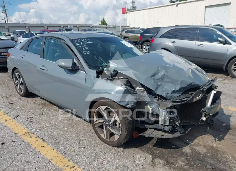 2021 Hyundai Elantra фото