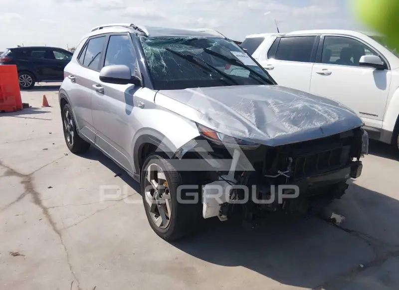 2021 Hyundai Venue photo