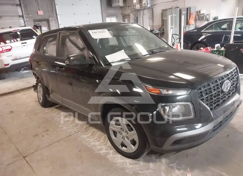 2021 Hyundai Venue фото