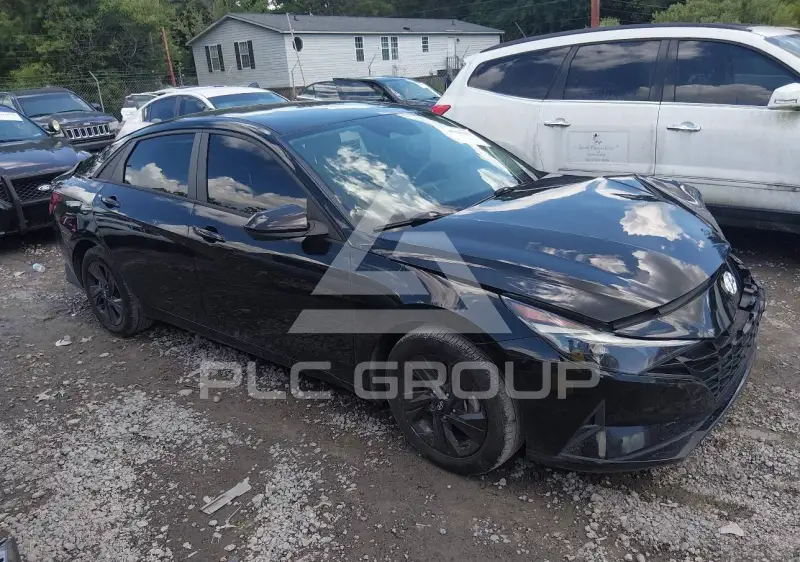 2021 Hyundai Elantra photo