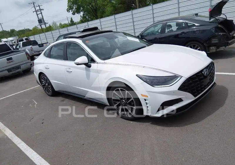 2021 Hyundai Sonata photo
