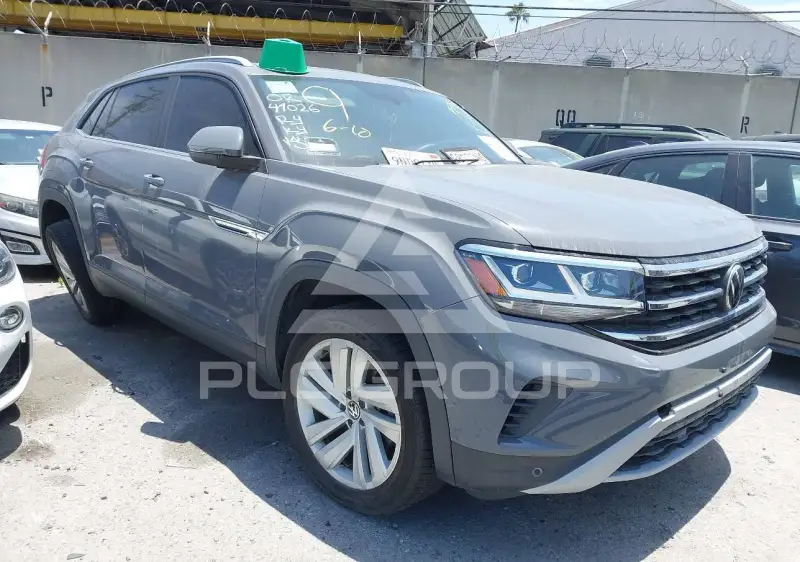 2021 Volkswagen Atlas photo
