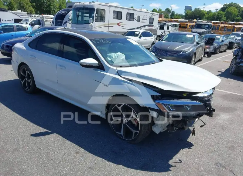 2021 Volkswagen Passat фото