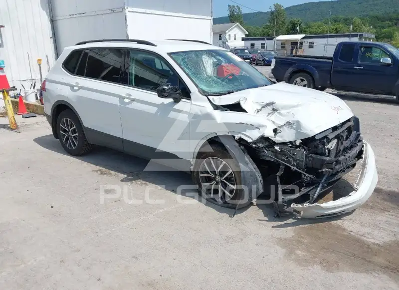 2021 Volkswagen Tiguan фото