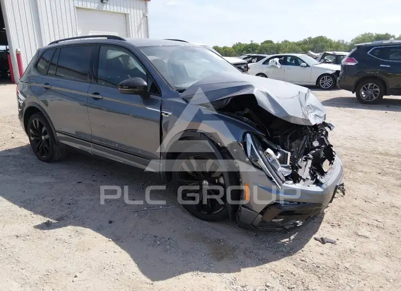 2021 Volkswagen Tiguan photo