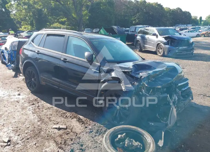 2021 Volkswagen Tiguan фото