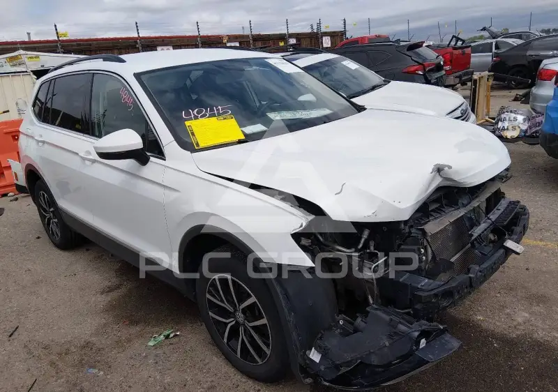 2021 Volkswagen Tiguan фото