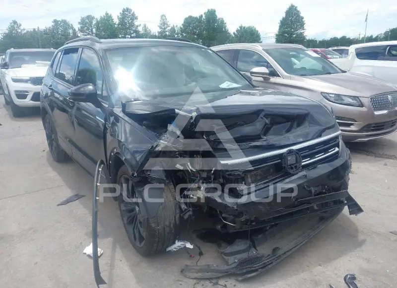 2021 Volkswagen Tiguan photo