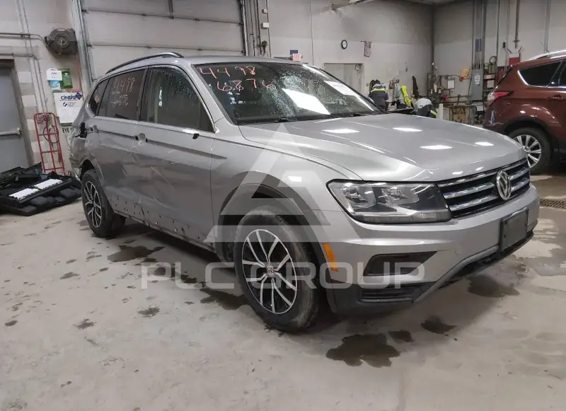 2021 Volkswagen Tiguan фото
