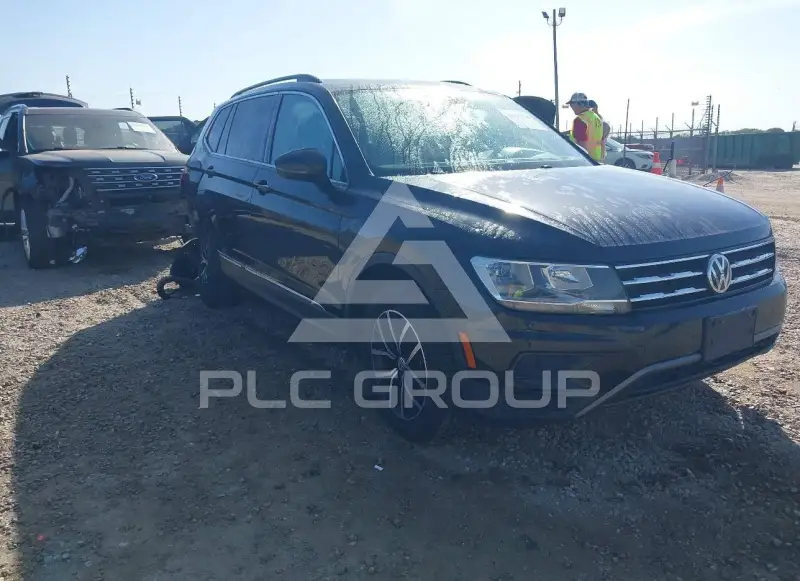 2021 Volkswagen Tiguan photo