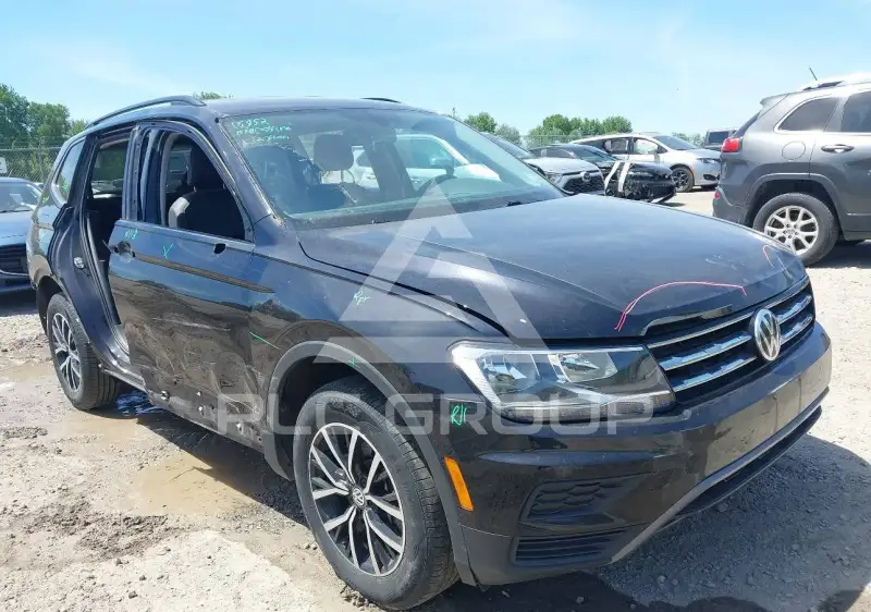 2021 Volkswagen Tiguan фото