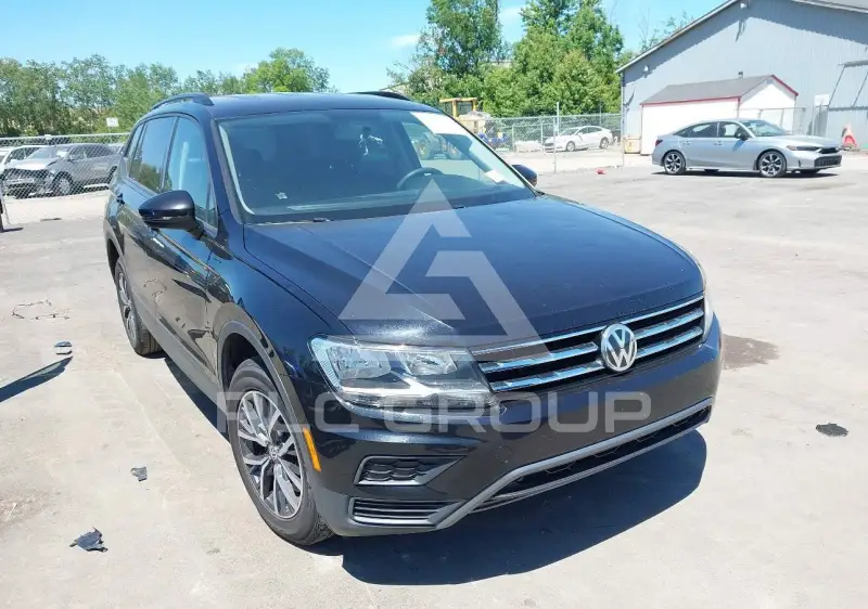 2021 Volkswagen Tiguan фото