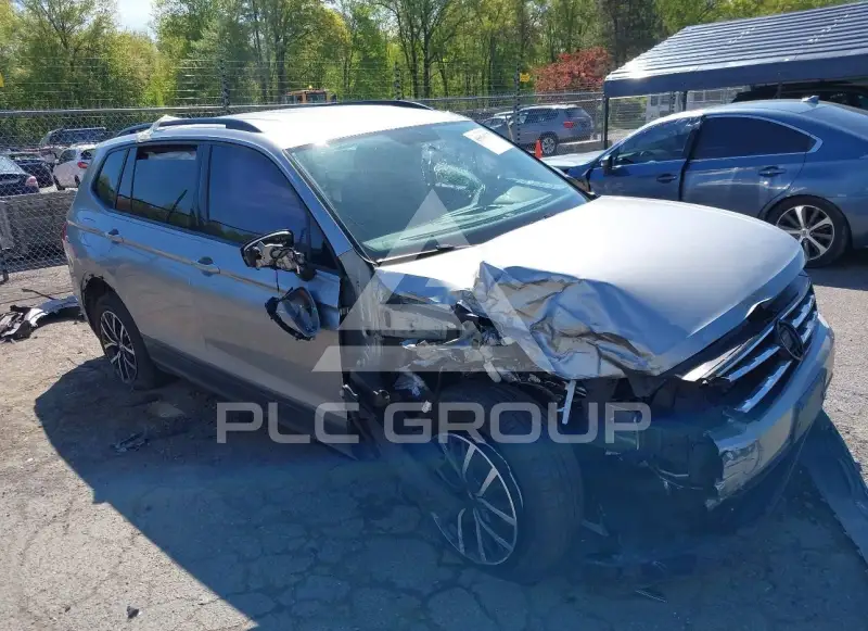 2021 Volkswagen Tiguan photo