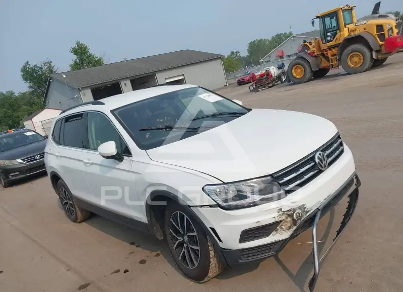 2021 Volkswagen Tiguan фото