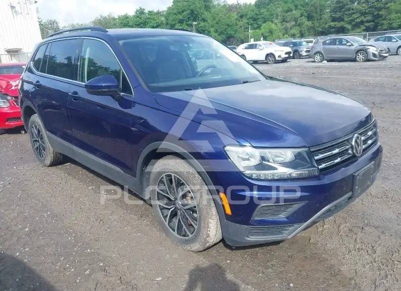 2021 Volkswagen Tiguan фото
