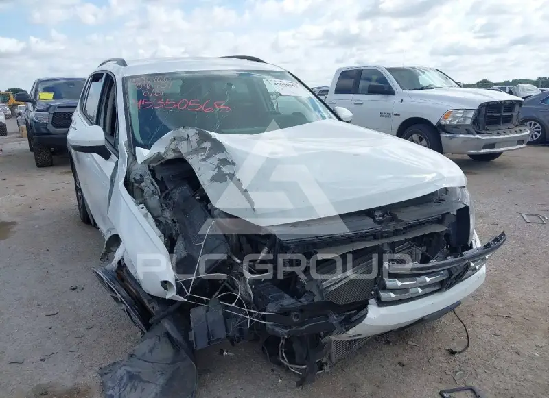 2021 Volkswagen Tiguan фото