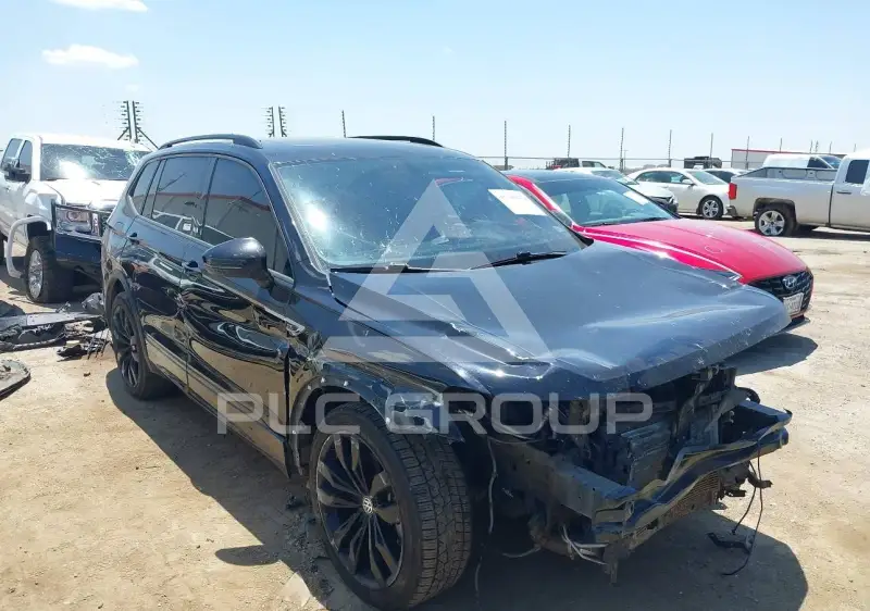 2021 Volkswagen Tiguan фото