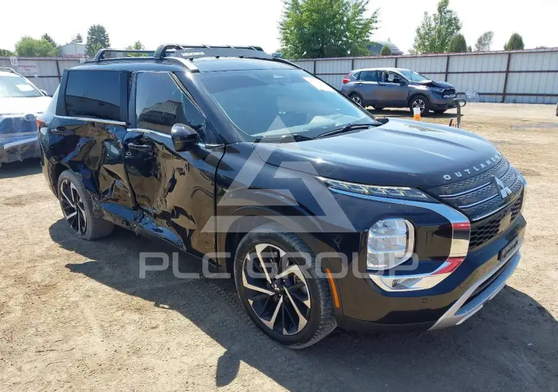 2022 Mitsubishi OUTLANDER фото